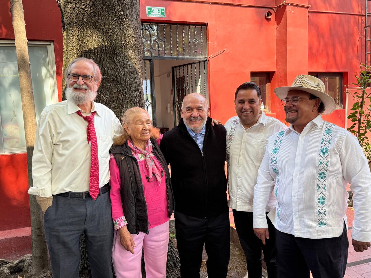 En reunión con José Luis Gutiérrez Neri y Pedro Moctezuma Barragán - Foto 6